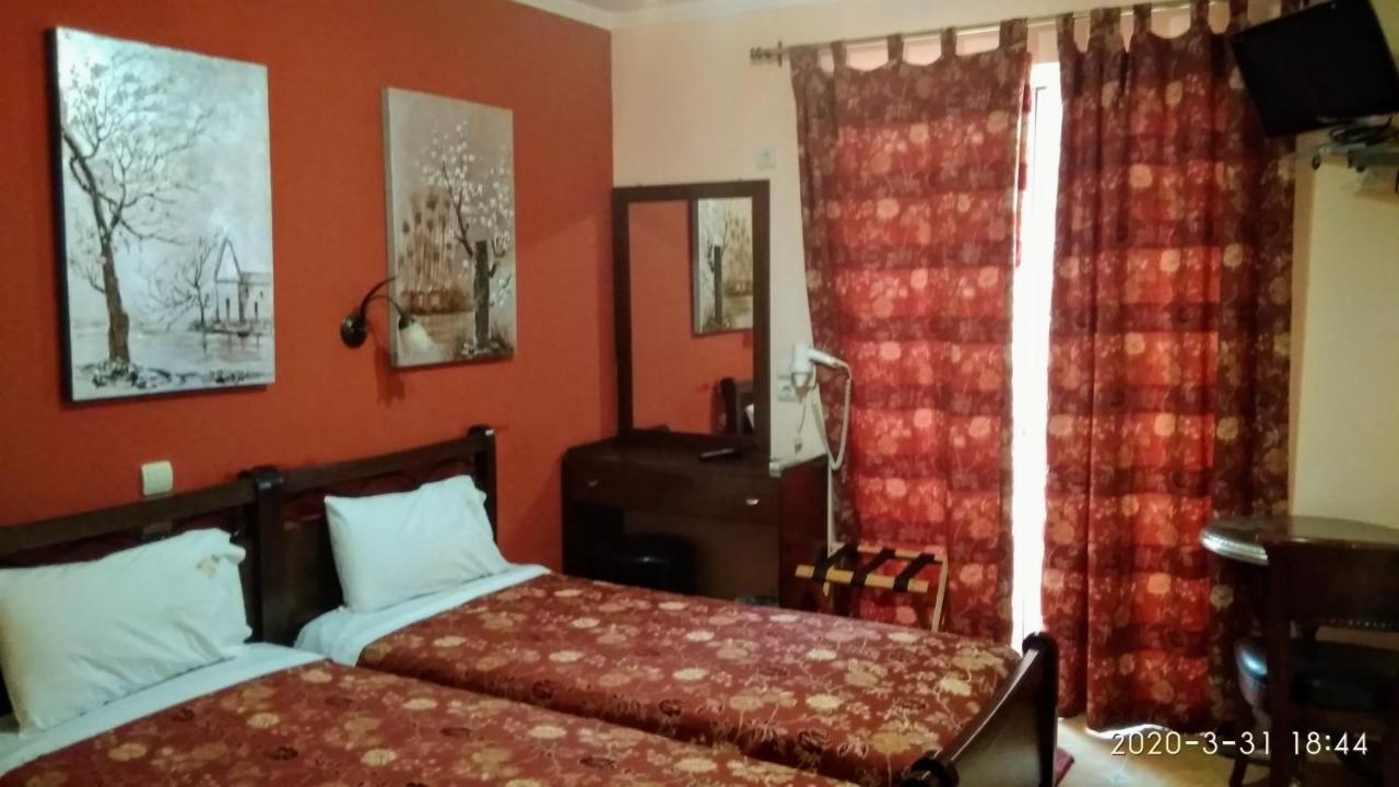 Hotel Palatino Loutra Edipsou  Exterior foto